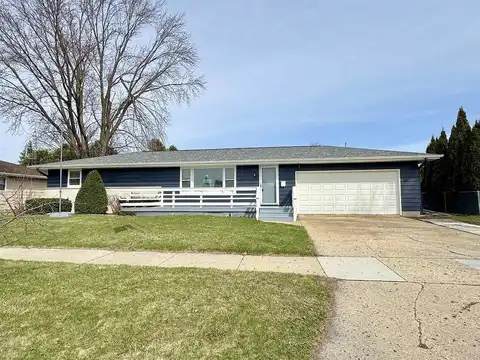 Kenwood, JANESVILLE, WI 53545