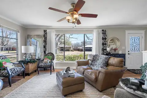 Windom, FARMERSVILLE, TX 75442