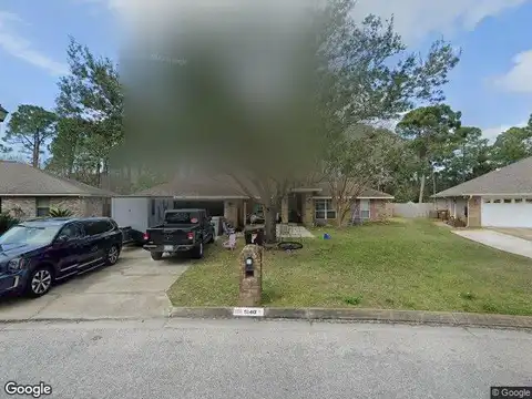 Mandavilla, GULF BREEZE, FL 32563