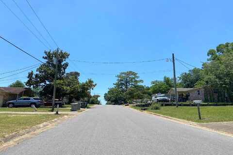 Oakcliff, PENSACOLA, FL 32526