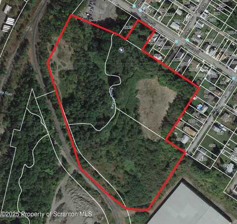 R Luzerne Street, Scranton, PA 18504