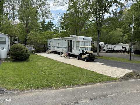 4229 E Parkway #284, Gatlinburg, TN 37738