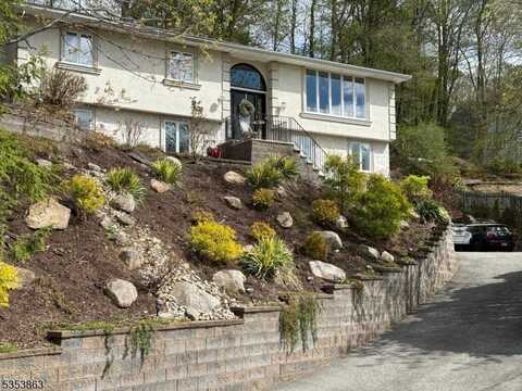 24 Morse Ave, Butler, NJ 07405
