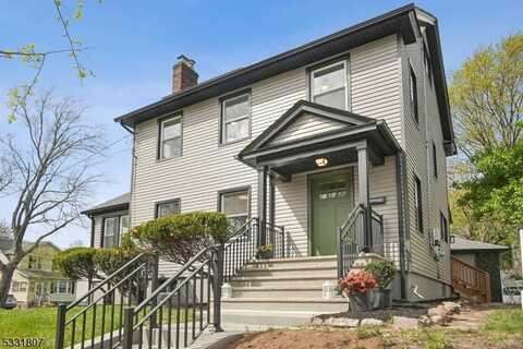 73 Woodside Rd, Maplewood, NJ 07040
