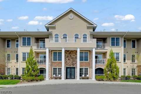 107 Fischer Ct, Rockaway, NJ 07866