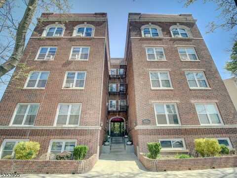 7411 Boulevard East, North Bergen, NJ 07047
