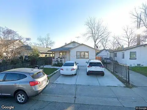 33Rd, SACRAMENTO, CA 95820