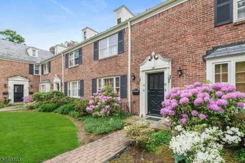 260 Walnut St, Westfield, NJ 07090