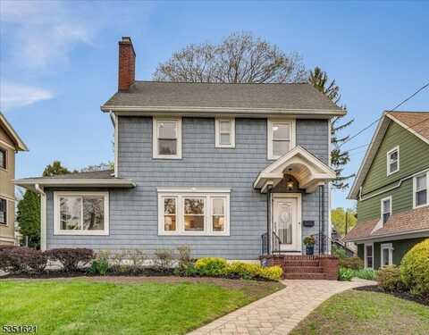 9 Columbus Ave, Montclair, NJ 07042