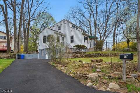 48 WHALEBACK WADDY, Denville, NJ 07834