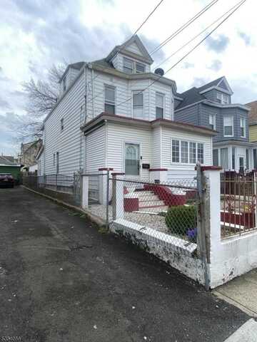 151 Van Buren St, Passaic, NJ 07055