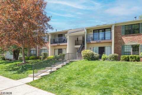 22 Baldwin Ct, Bernardsville, NJ 07920