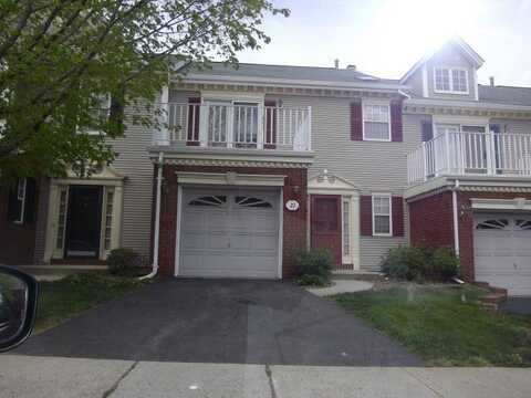22 Topaz Dr, Franklin, NJ 08823