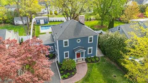 17 Normandy Blvd E, Morris, NJ 07960