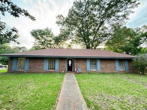 2400 Plum Rd, Starkville, MS 39759