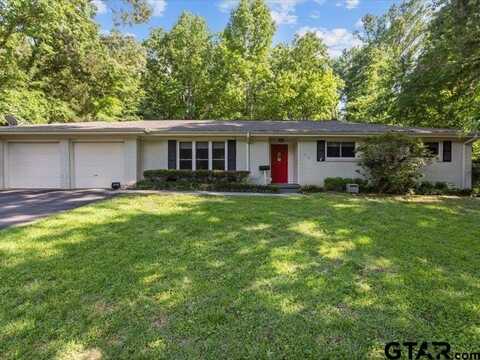 415 Lakeshore Dr, Palestine, TX 75801