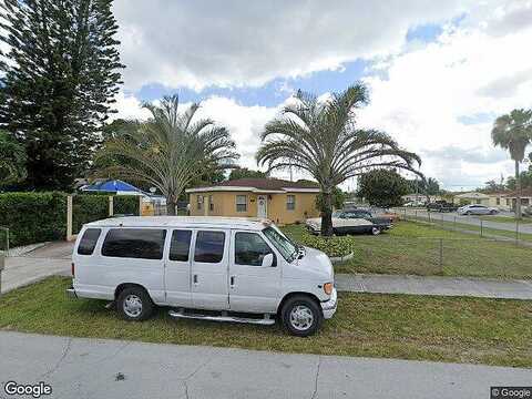 28Th, OPA LOCKA, FL 33054