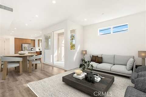 Monroe, VAN NUYS, CA 91405