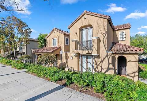 Mc Fadden, FULLERTON, CA 92833