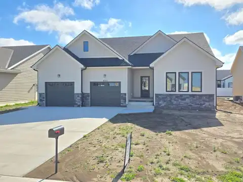 4102 Royal, Hays, KS 67601