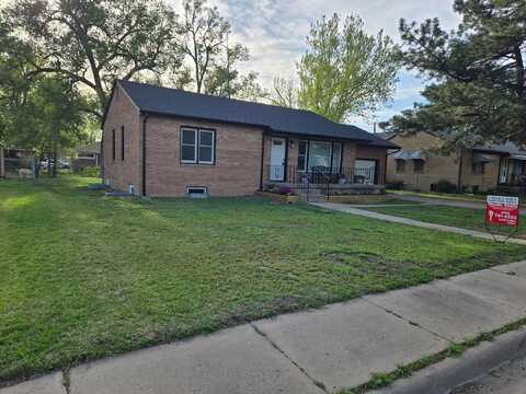 1105 N Green, Hoisington, KS 67554
