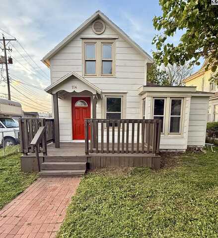 114 E 2nd St, Newton, KS 67114