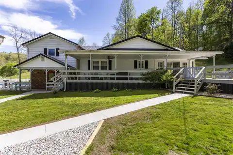 15843 State Route 854, Rush, KY 41168