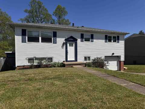 3007 Sansom Court, Milton, WV 25541