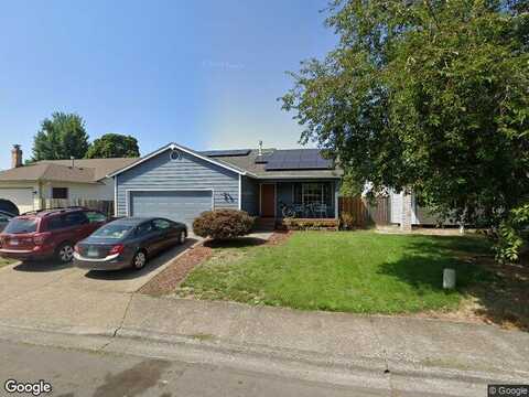 Kristin, BEAVERTON, OR 97003