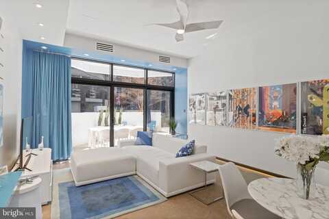 Key, ARLINGTON, VA 22209