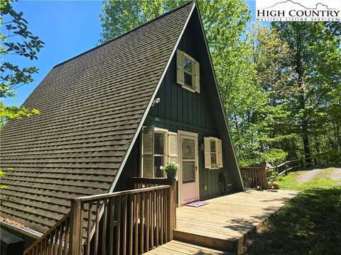 142 Tinys Mountain Drive, Deep Gap, NC 28618
