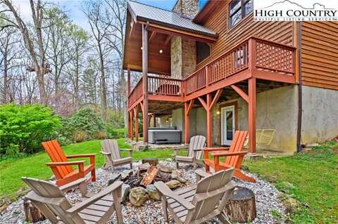 40 Ollis Ridge Lane, Elk Park, NC 28622