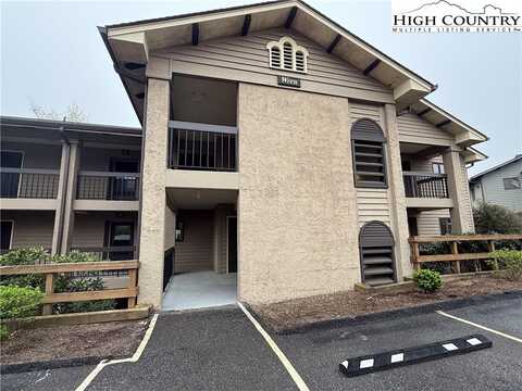 908 Chetola Lake Drive, Blowing Rock, NC 28605