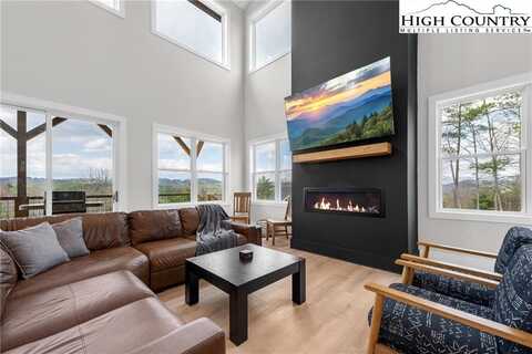 187 Abigail Lane, Deep Gap, NC 28618