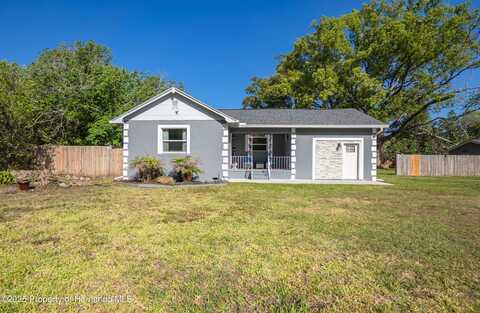 267 Broad Street, Masaryktown, FL 34604
