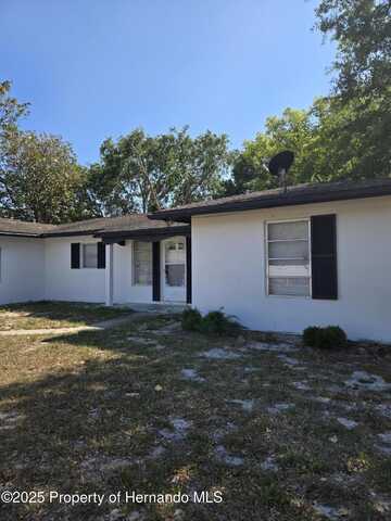 1049 Barlow Court, Spring Hill, FL 34606