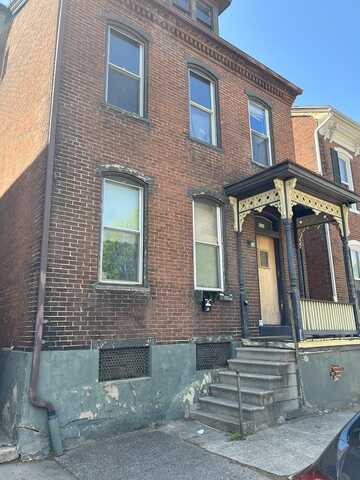 908 Mifflin St, Huntingdon, PA 16652