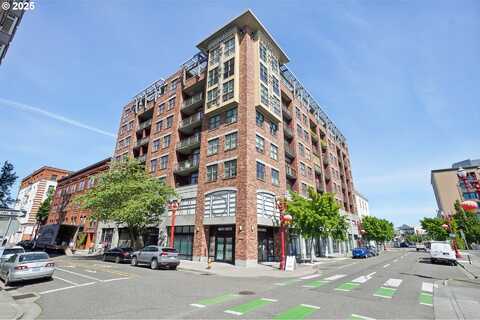 Flanders, PORTLAND, OR 97209