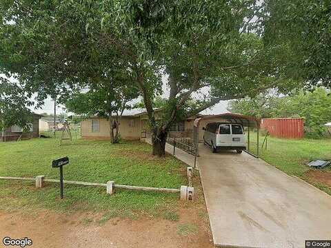 Flag Creek, LLANO, TX 78643