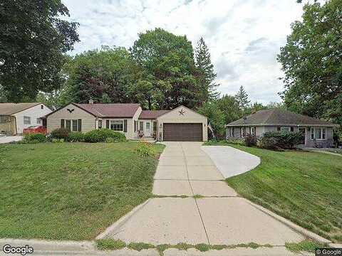 Homewood, MILWAUKEE, WI 53226