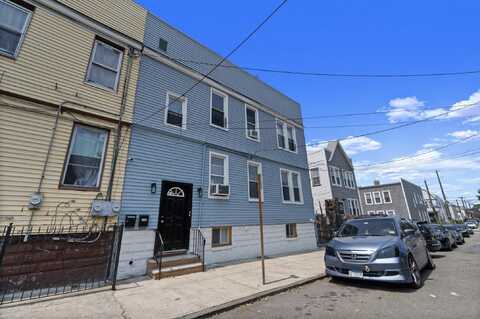 5 VAN CLEEF ST, Greenville, NJ 07305