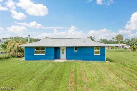 Skipper, NORTH FORT MYERS, FL 33917