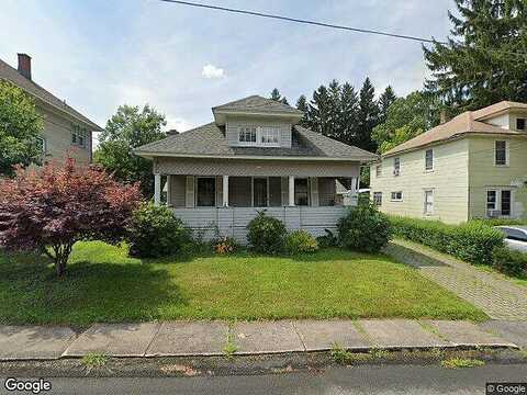 Center, WAYMART, PA 18472