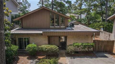 2 Windjammer Court, Hilton Head Island, SC 29928