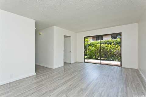 98-376 Kaonohi Street, Aiea, HI 96701