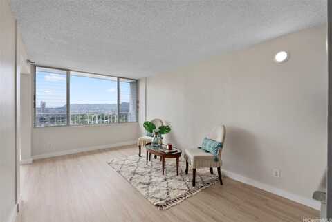 2542 Date Street, Honolulu, HI 96826