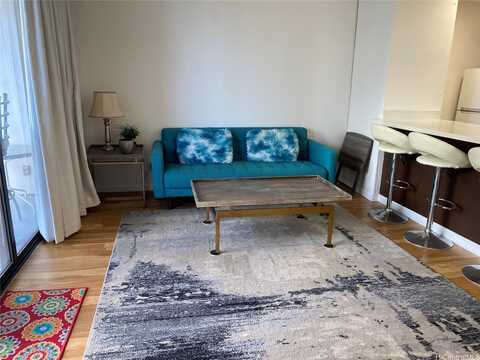 201 Ohua Avenue, Honolulu, HI 96815