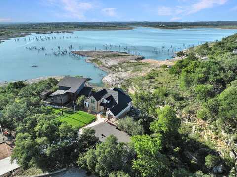 901 Glenn Drive, Canyon Lake, TX 78133