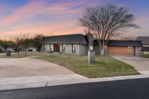 301 Sombrero, Horseshoe Bay, TX 78657