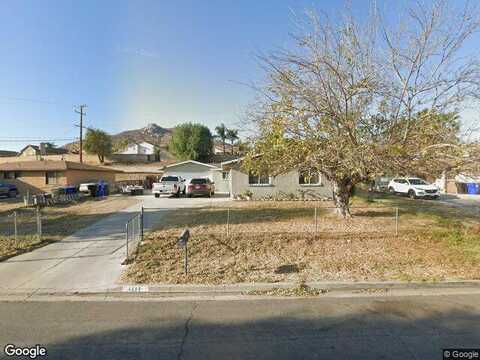 Estrada, JURUPA VALLEY, CA 92509